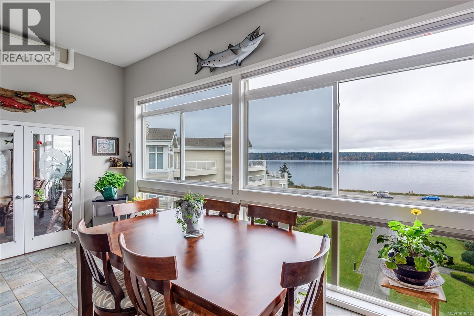 412 350 Island Hwy S, Campbell River