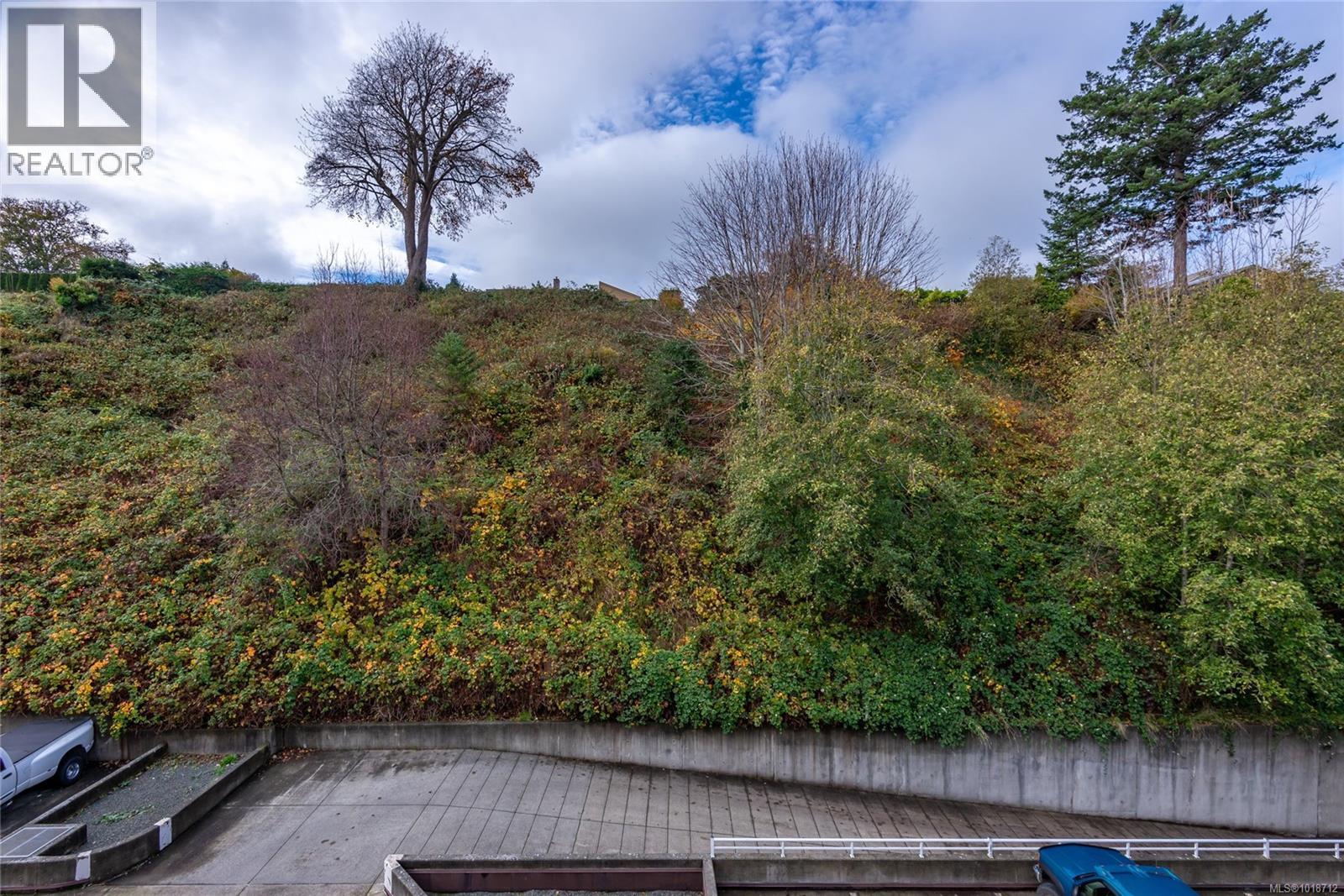 412 350 Island Hwy S, Campbell River