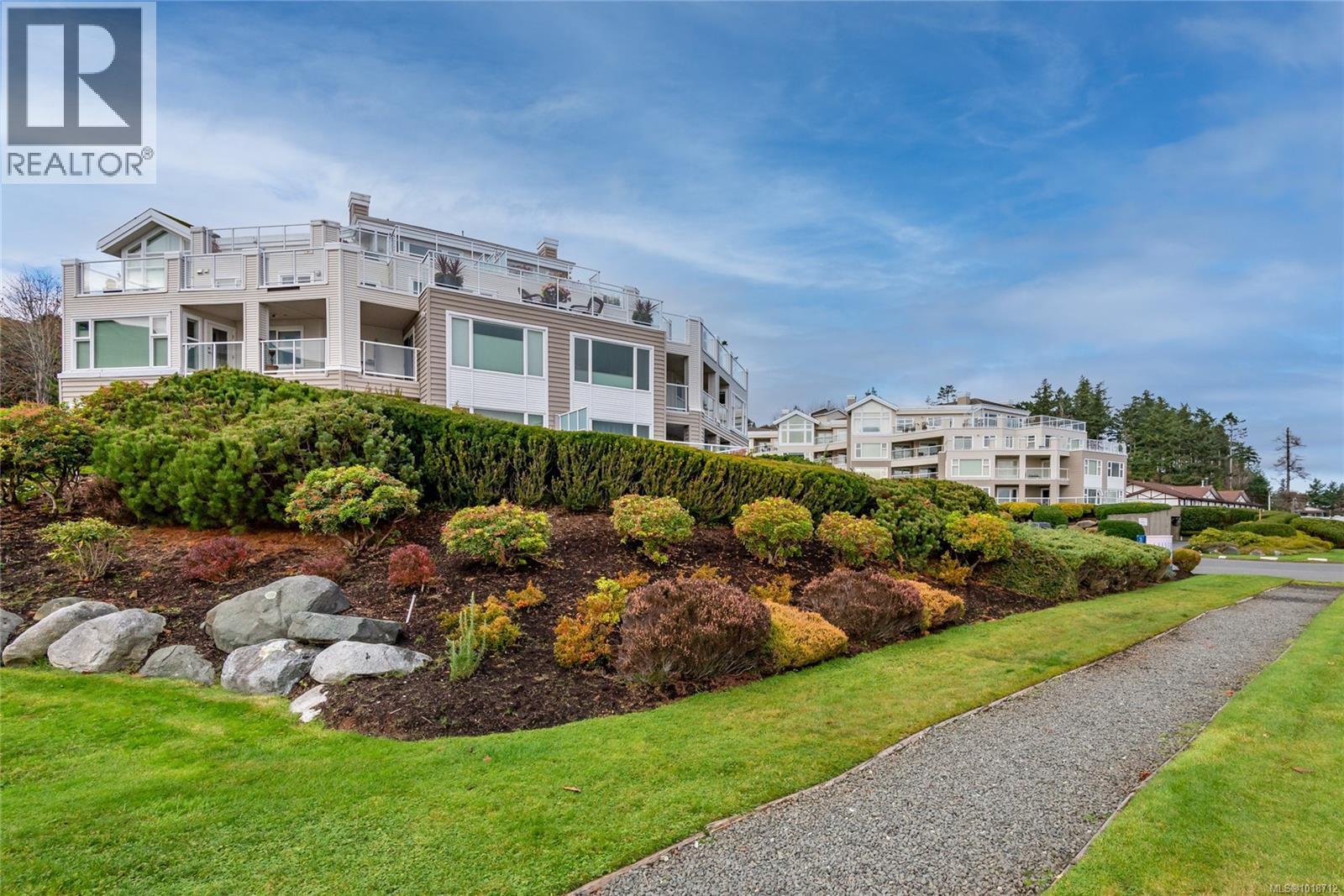 412 350 Island Hwy S, Campbell River