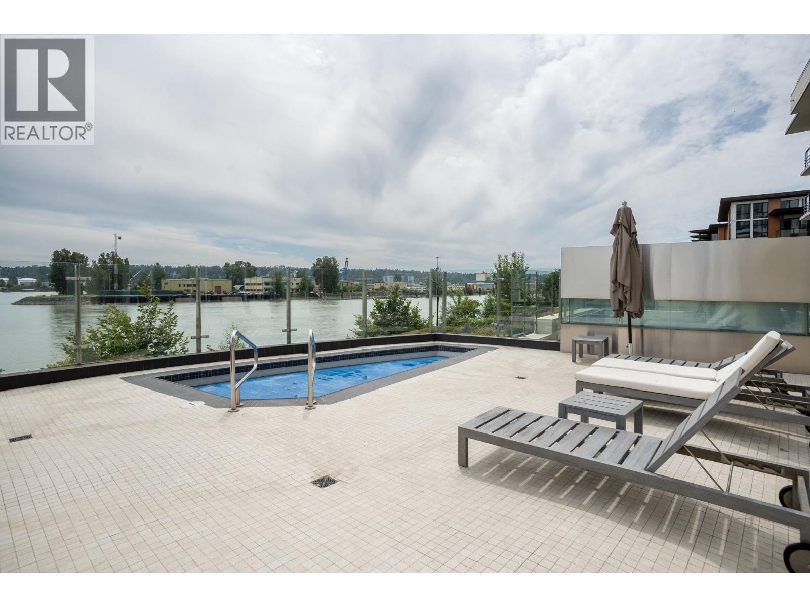 705 210 SALTER STREET, New Westminster