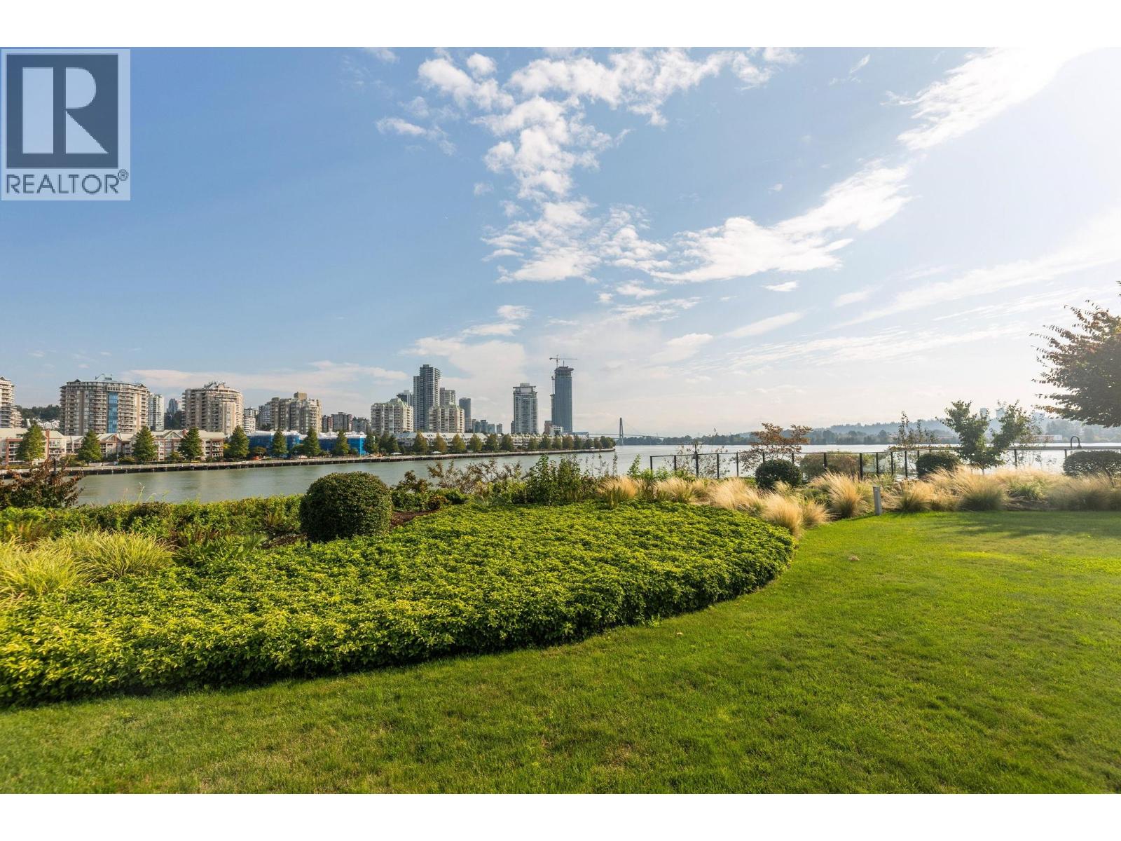 705 210 SALTER STREET, New Westminster