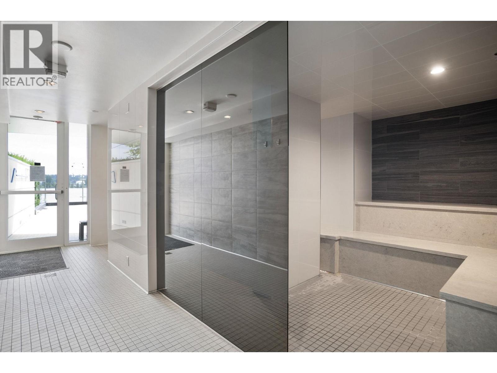 705 210 SALTER STREET, New Westminster