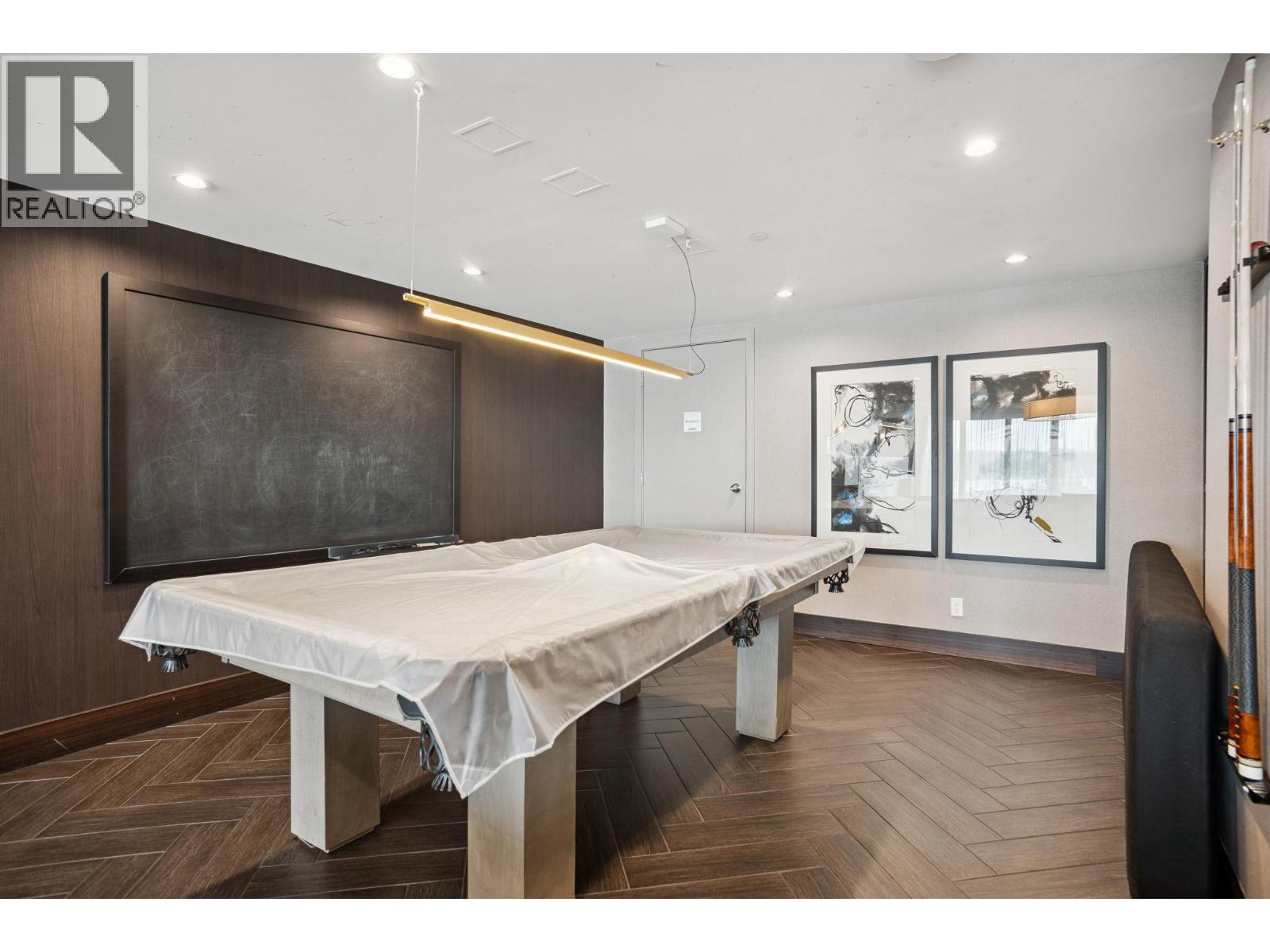 705 210 SALTER STREET, New Westminster