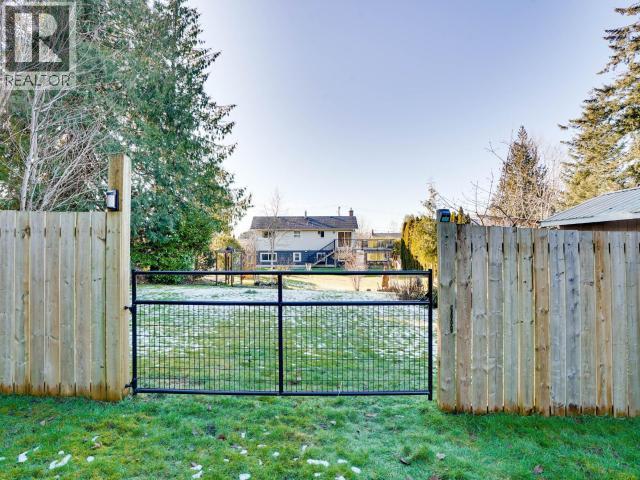 4172 MANSON AVE, Powell River