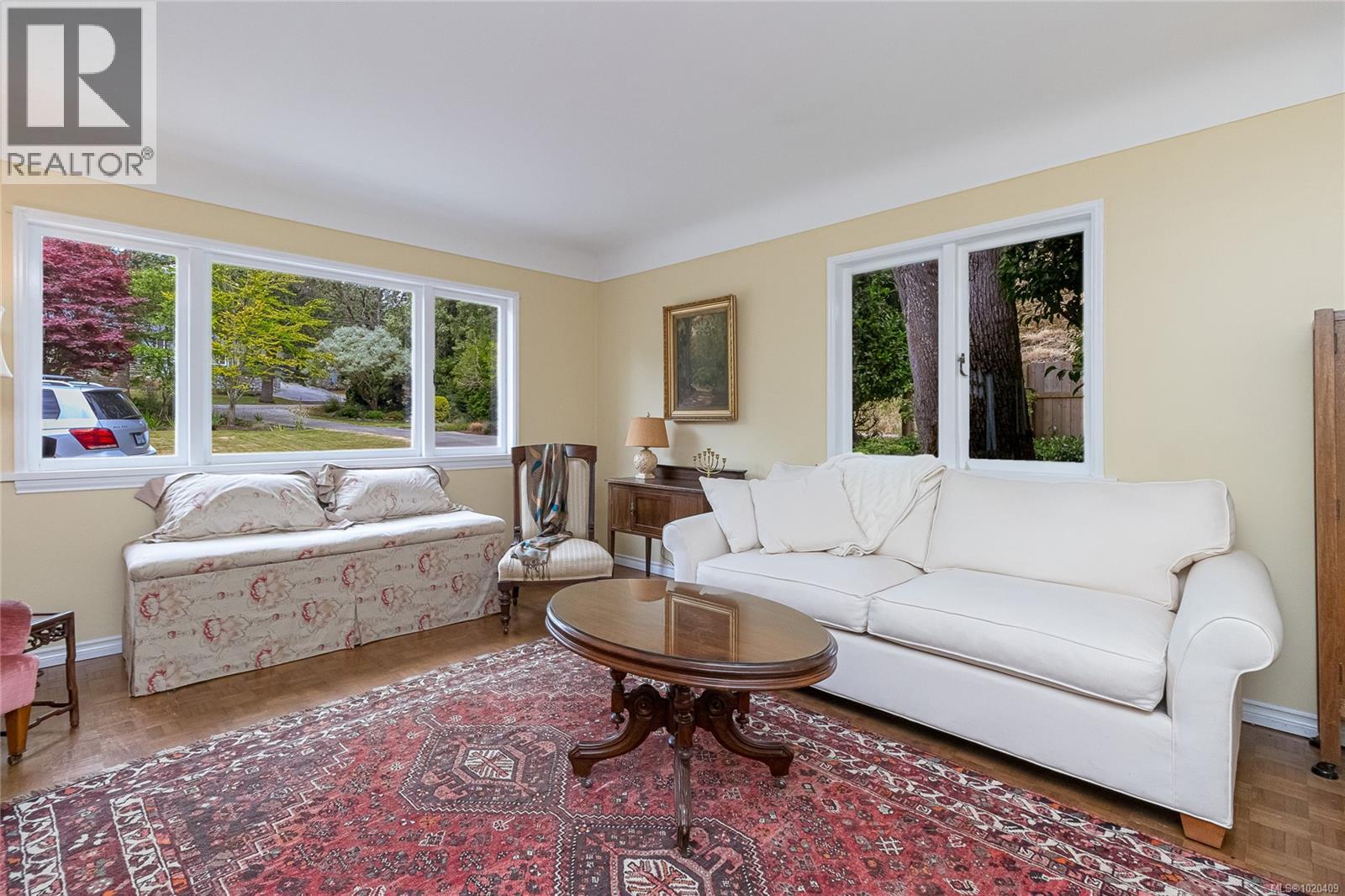  1941 Mayfair Drive, Saanich