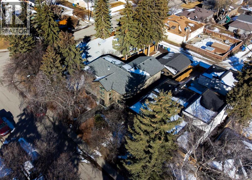 Single Family House for Sale in  Lissington Drive SW North Glenmore Park Calgary 