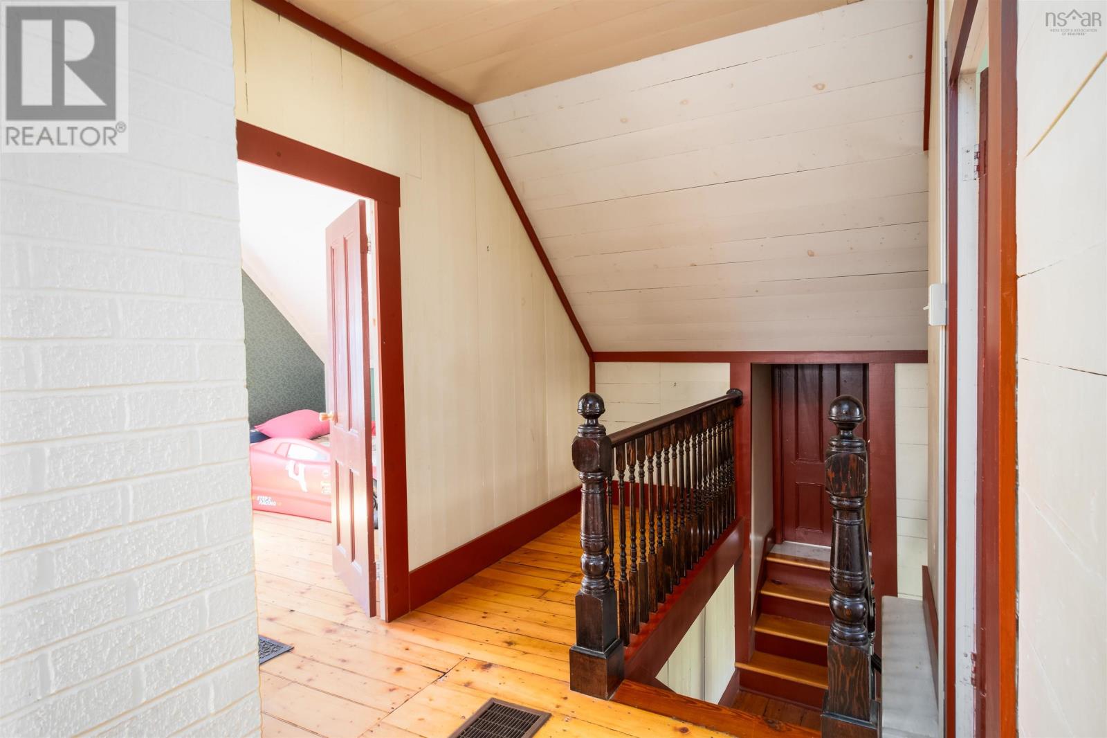 Property 21 of 49 of 166 Rankinville Road