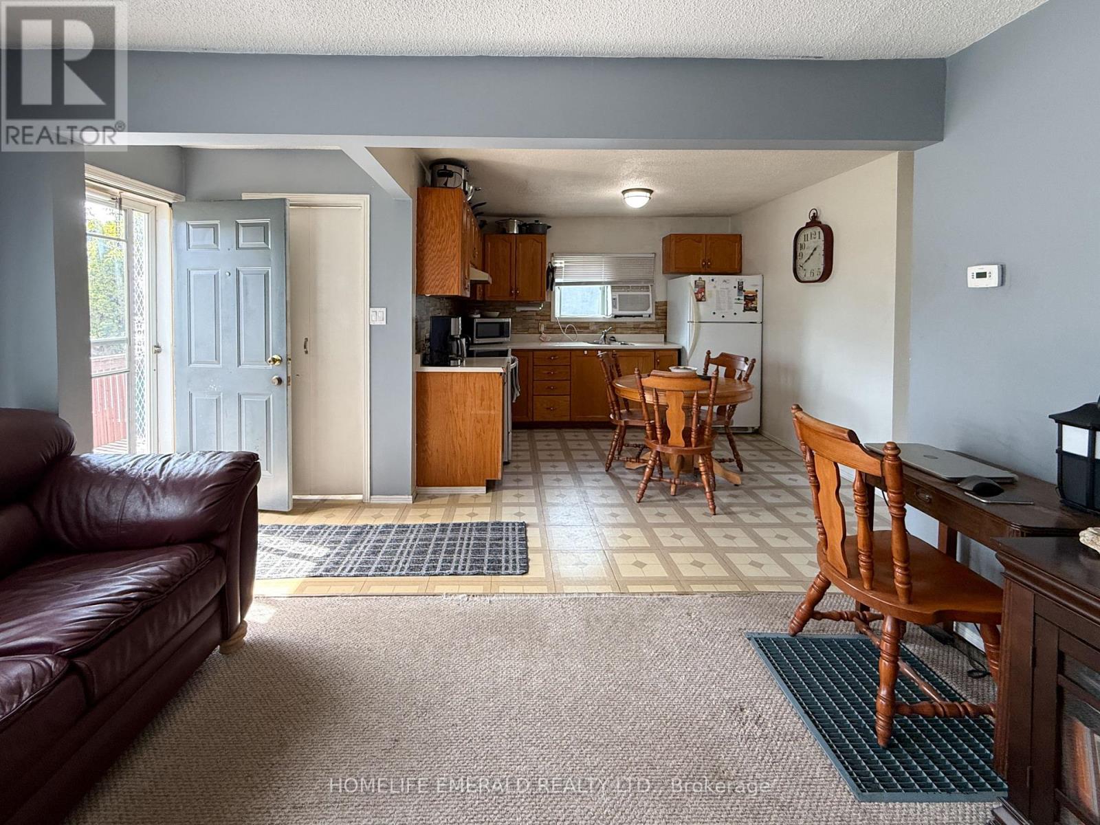 179 MARGARET STREET - Photo 4 of 28, Essa (Angus), Ontario