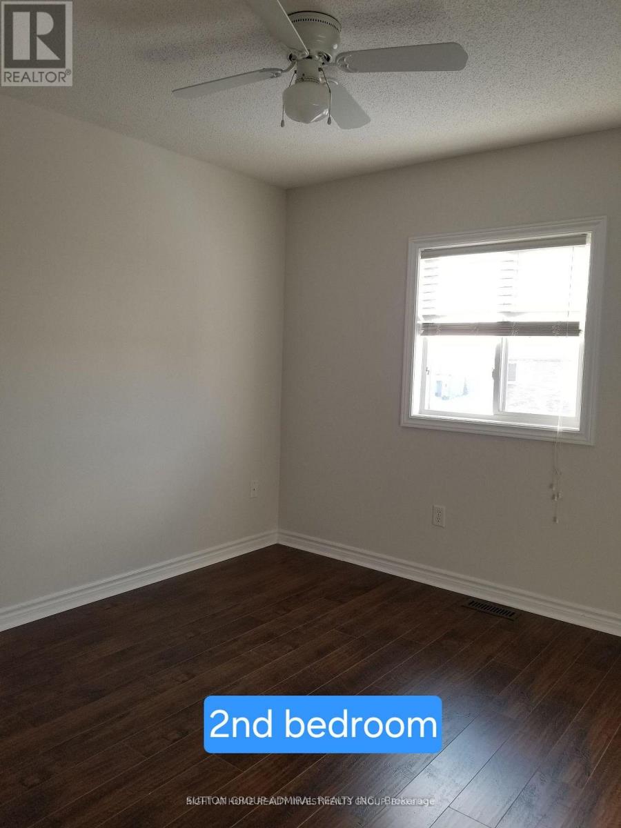 Single Family House for Sale in UPPER UNIT   LANG DRIVE Barrie (Northwest) 