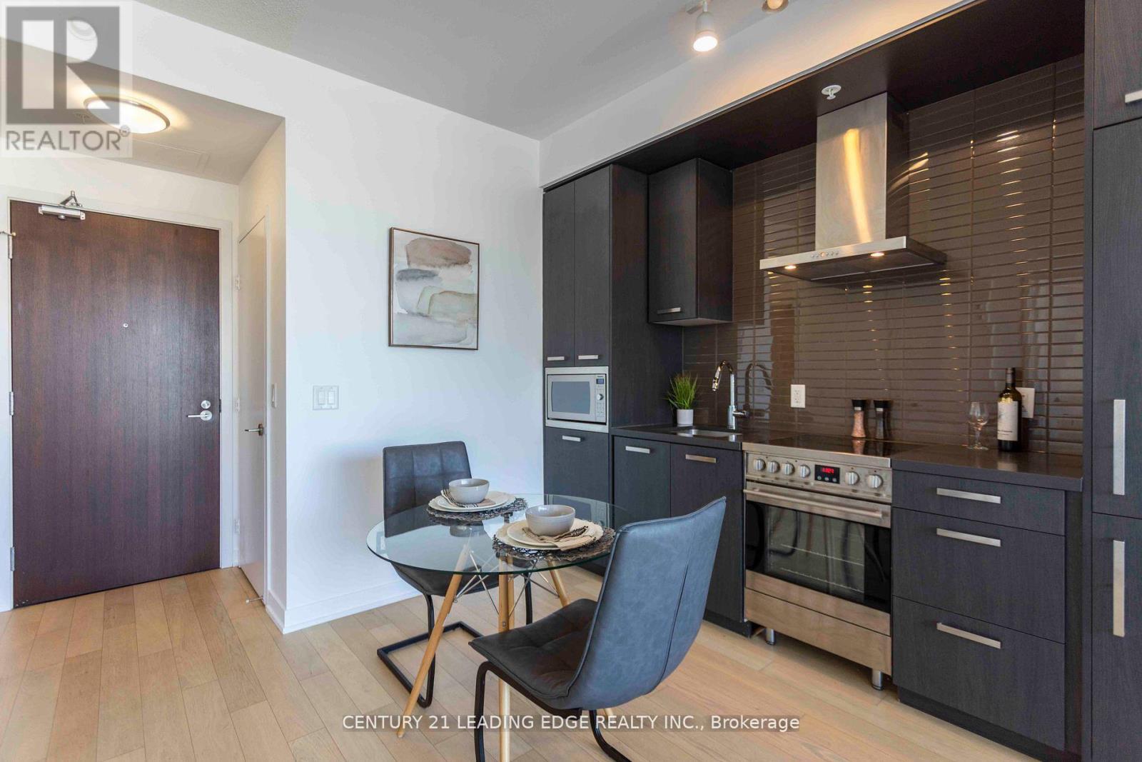 #S810 120 BAYVIEW AVENUE - 9