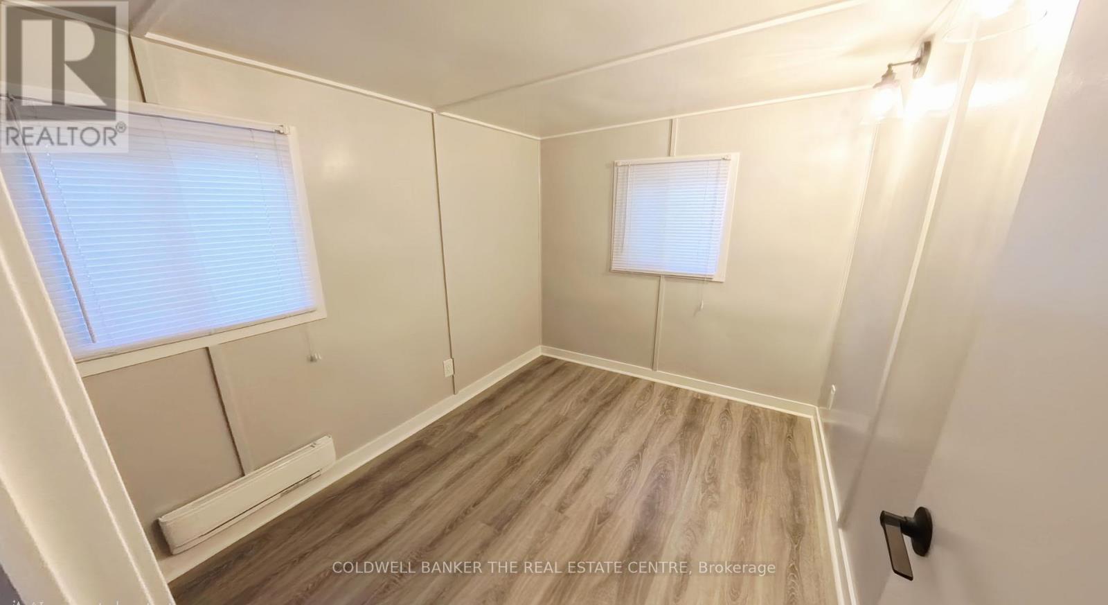 #144 580 WEST STREET S - 13