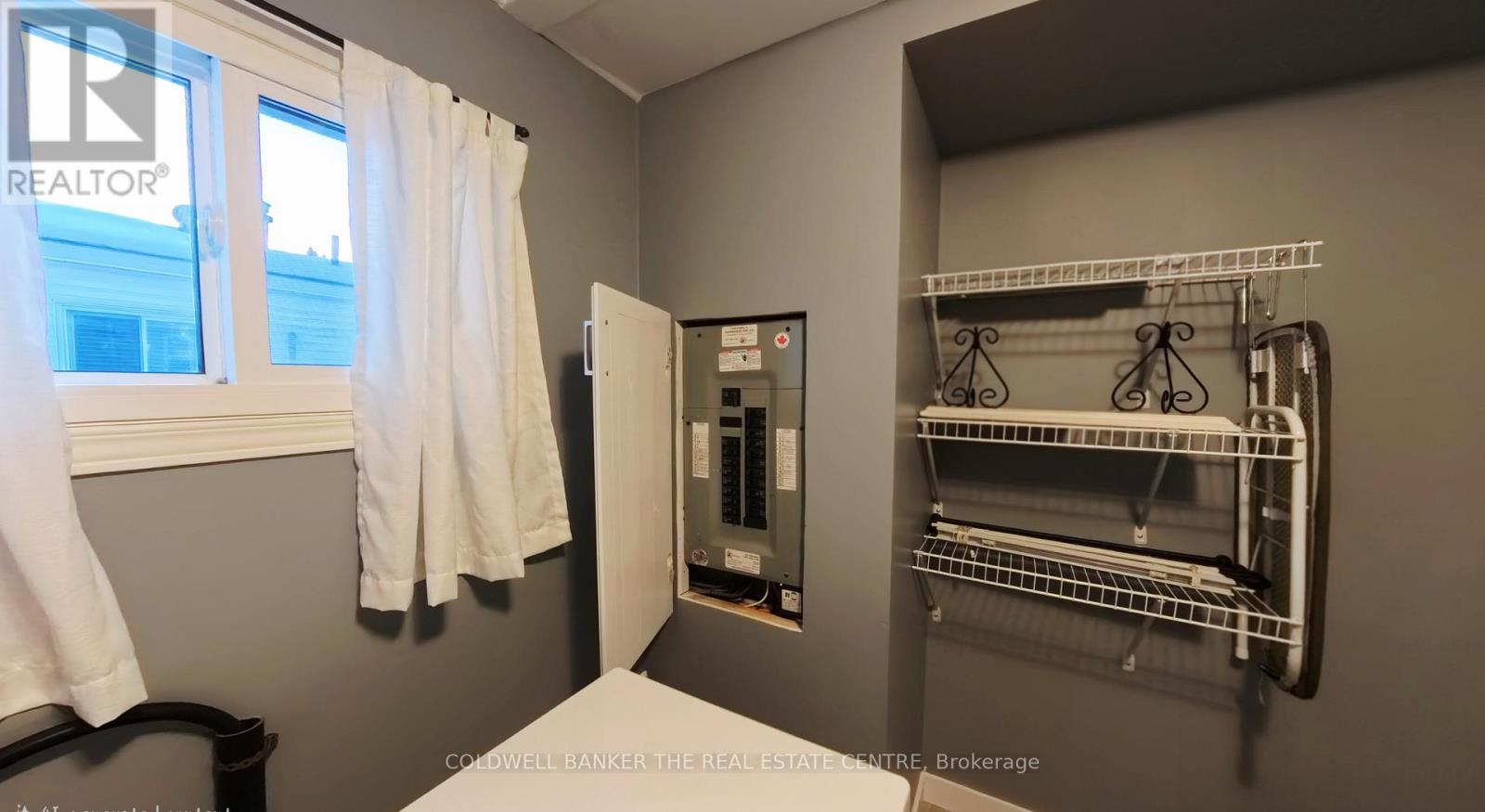 #144 580 WEST STREET S - 25