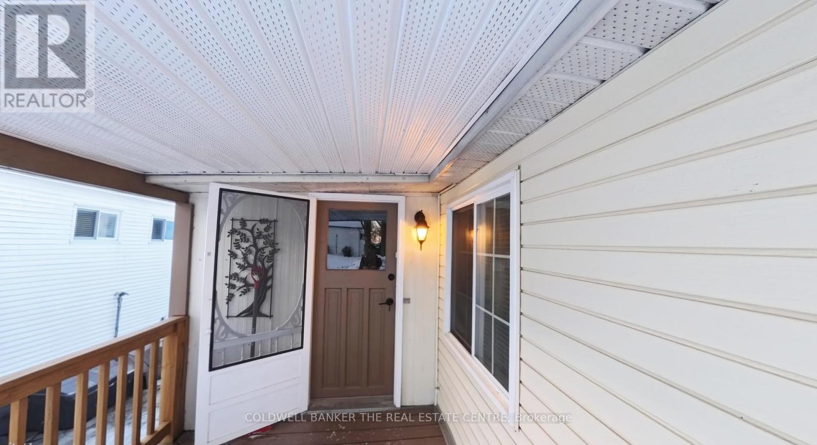 #144 580 WEST STREET S - 8