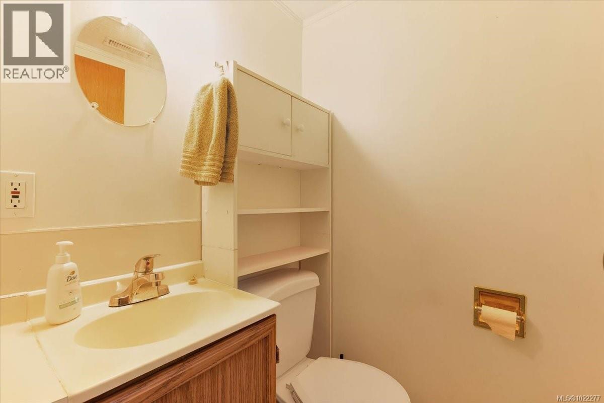 6850 Debeaux Rd, Port Alberni