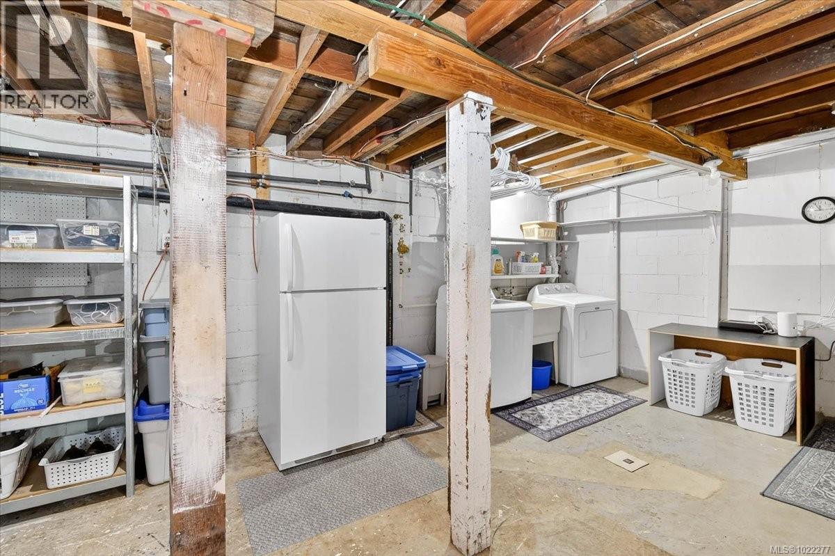 6850 Debeaux Rd, Port Alberni