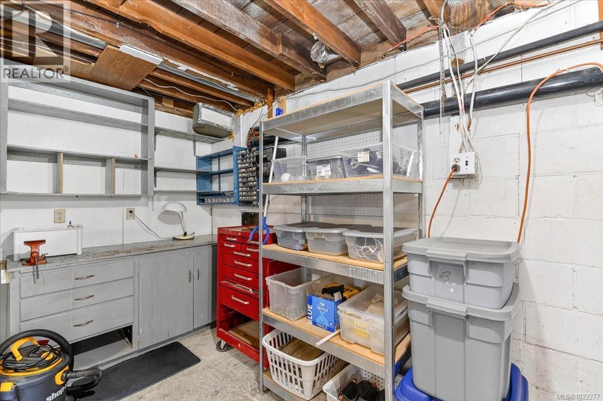 6850 Debeaux Rd, Port Alberni