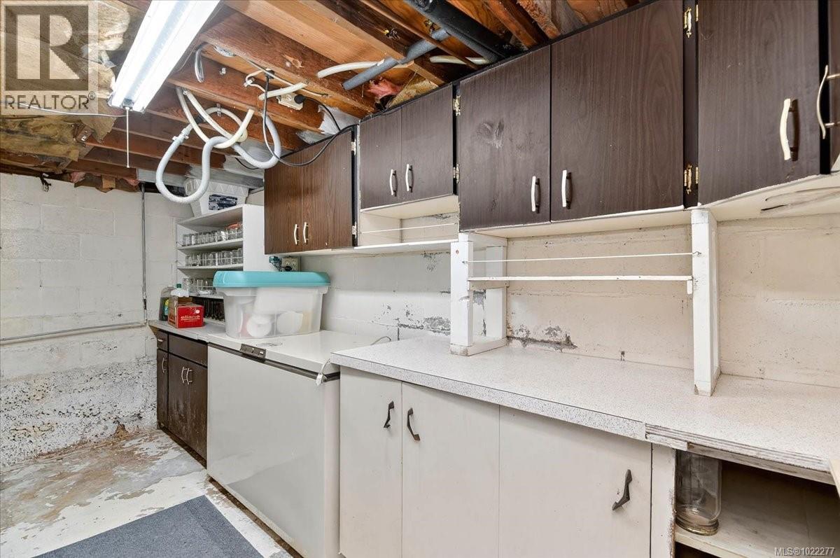 6850 Debeaux Rd, Port Alberni