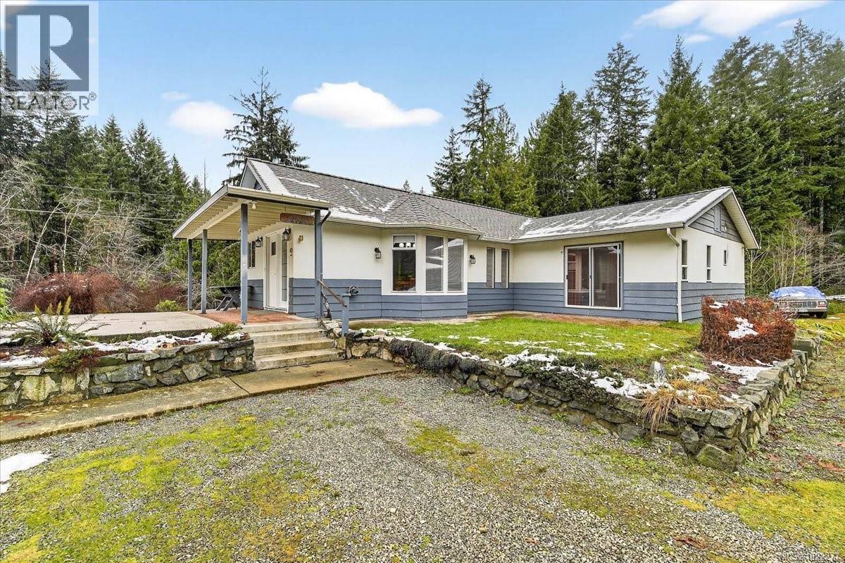 6850 Debeaux Rd, Port Alberni