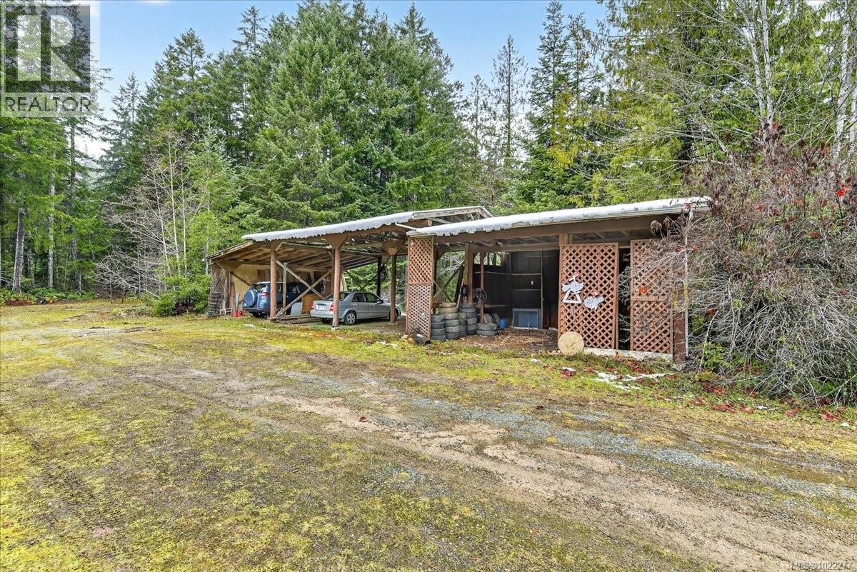 6850 Debeaux Rd, Port Alberni