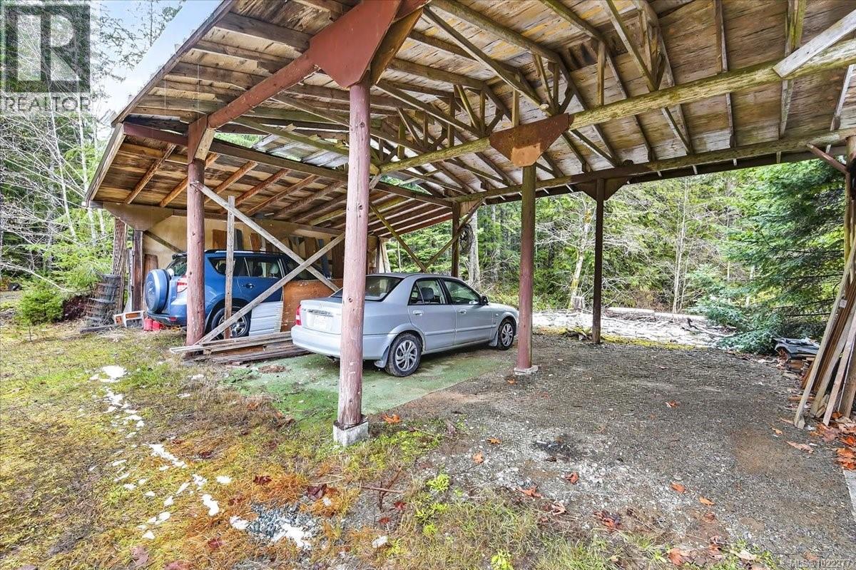 6850 Debeaux Rd, Port Alberni