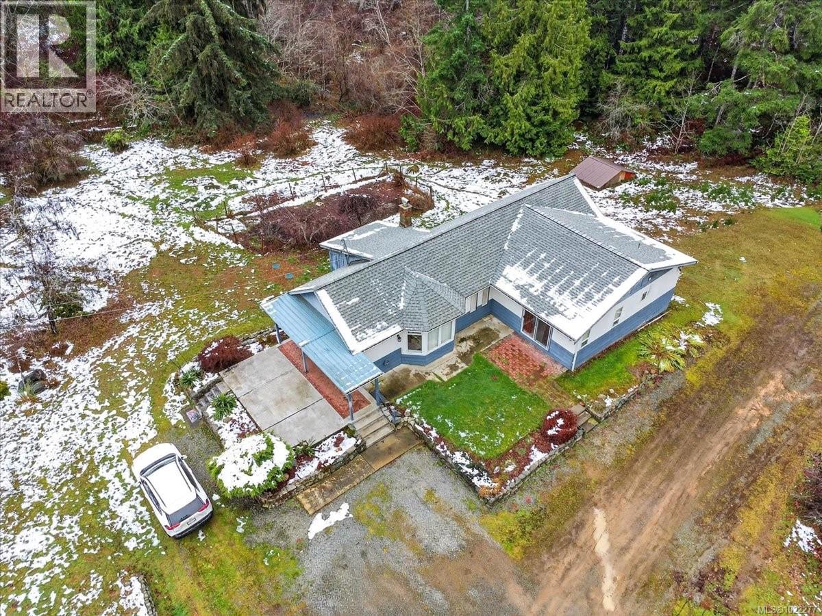 6850 Debeaux Rd, Port Alberni