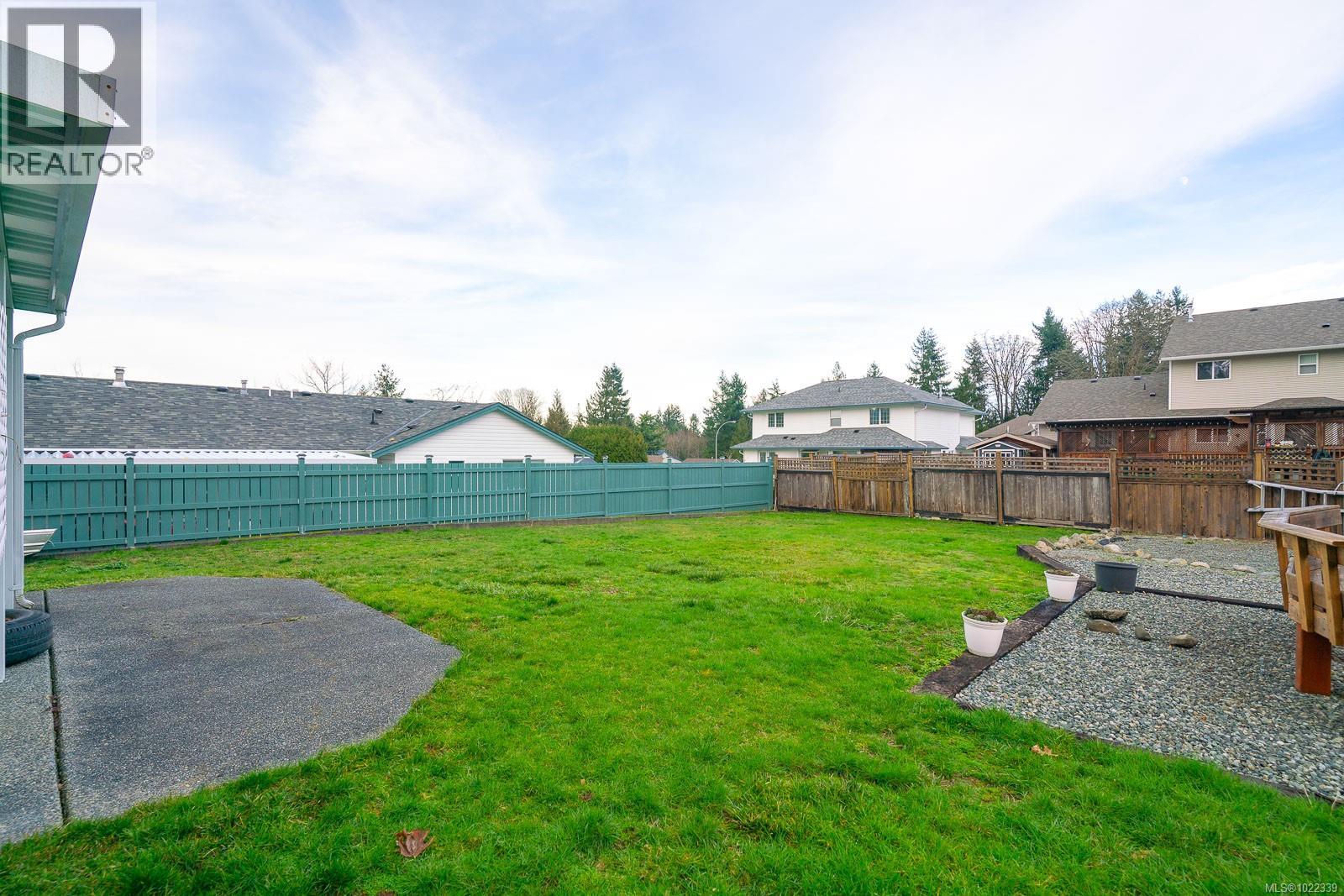 973 Oliver Terr, Ladysmith