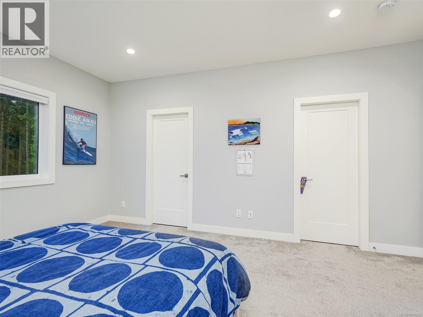 222 Lone Oak Pl, Langford