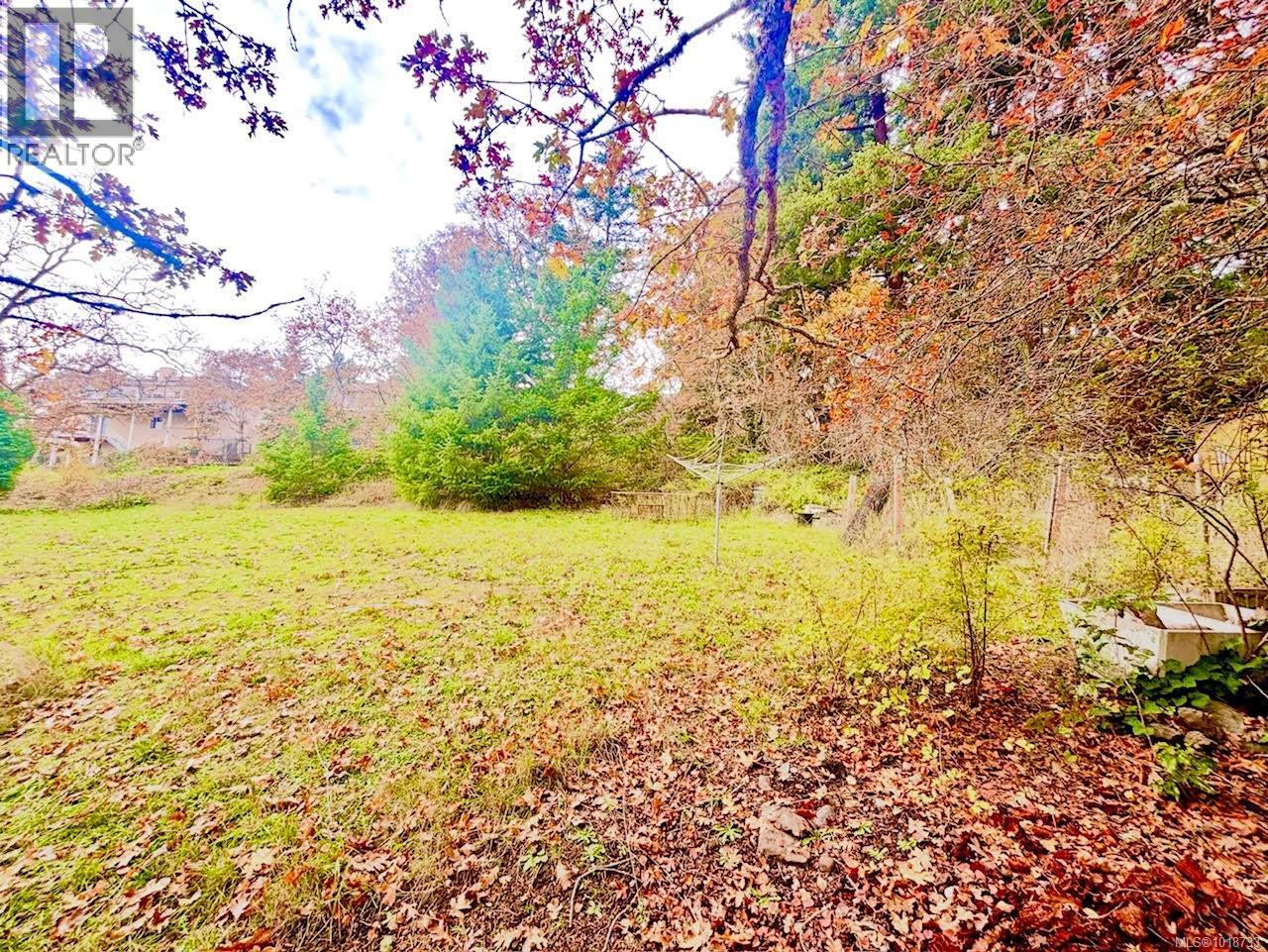 3904 Wilkinson Rd, Saanich