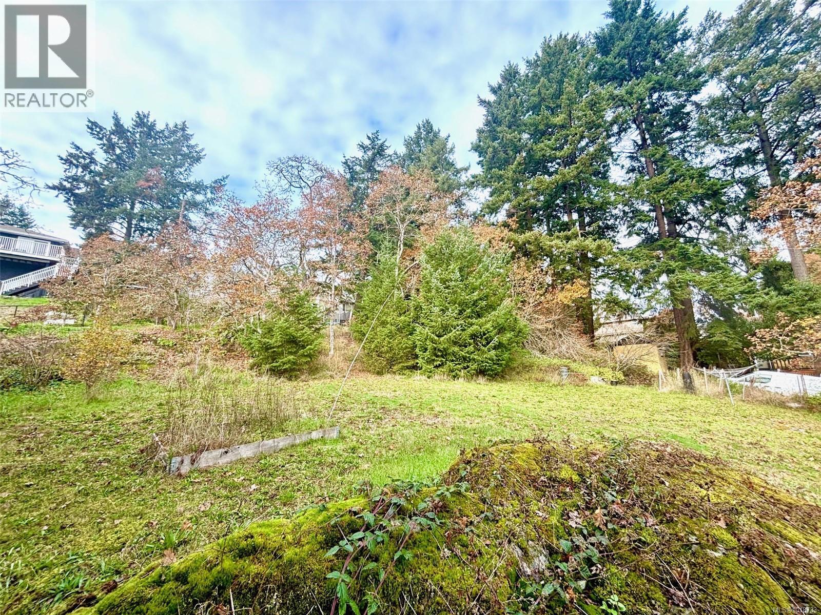 3904 Wilkinson Rd, Saanich