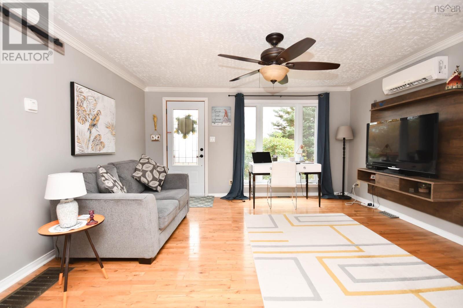 Property 30 of 49 of 180 Lakeview Avenue