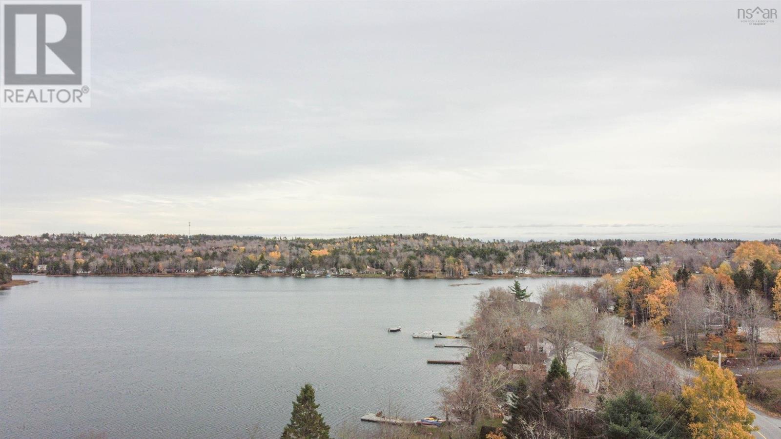 Property 48 of 49 of 180 Lakeview Avenue