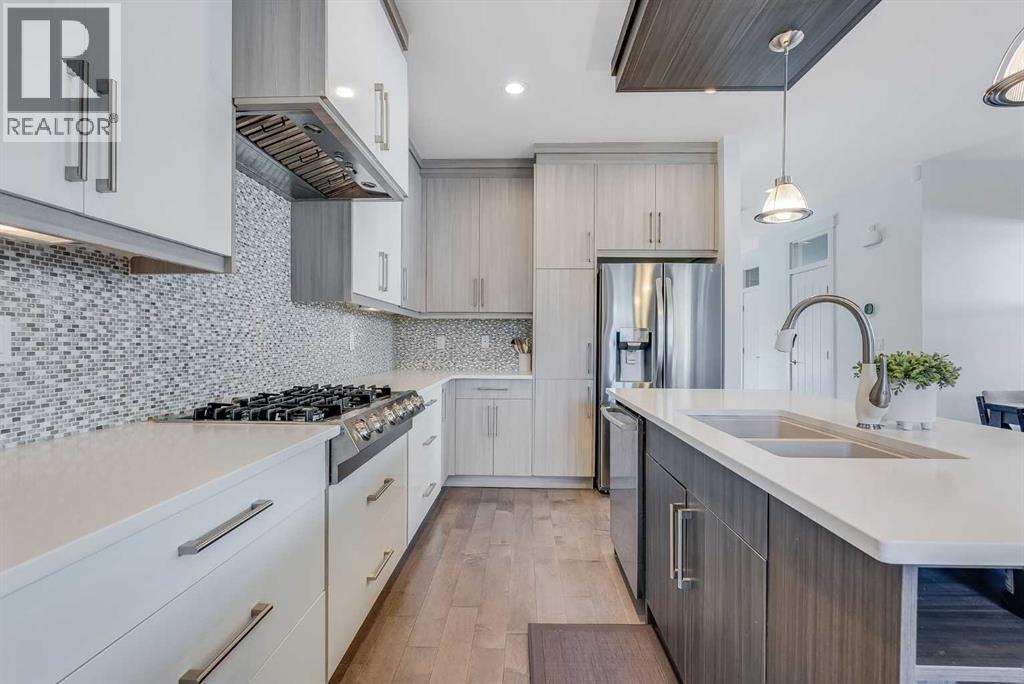 434 30 Avenue NW, Calgary, Alberta