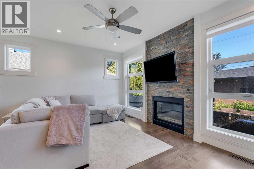 Single Family House for Sale in   Avenue NW Mount Pleasant Calgary 