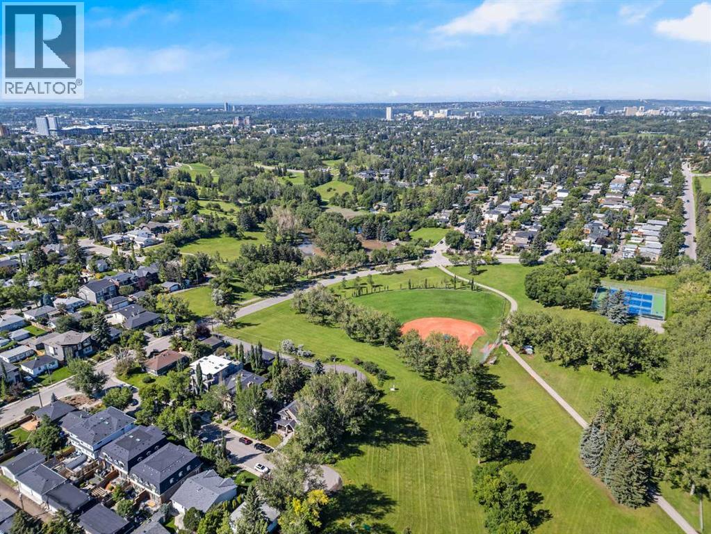 Single Family House for Sale in   Avenue NW Mount Pleasant Calgary 