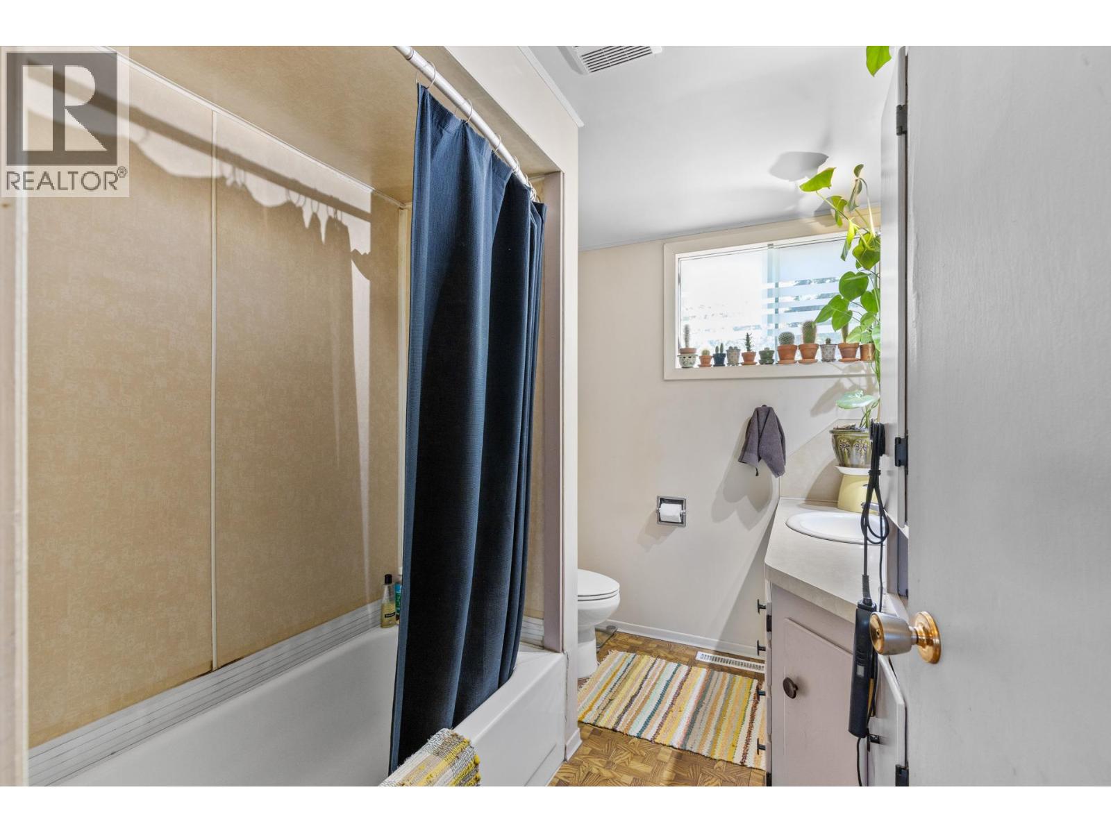  772 Otter Lake Cross Road, Spallumcheen