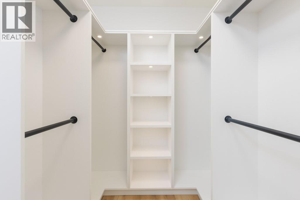  1160 16 Avenue Southeast, Salmon Arm