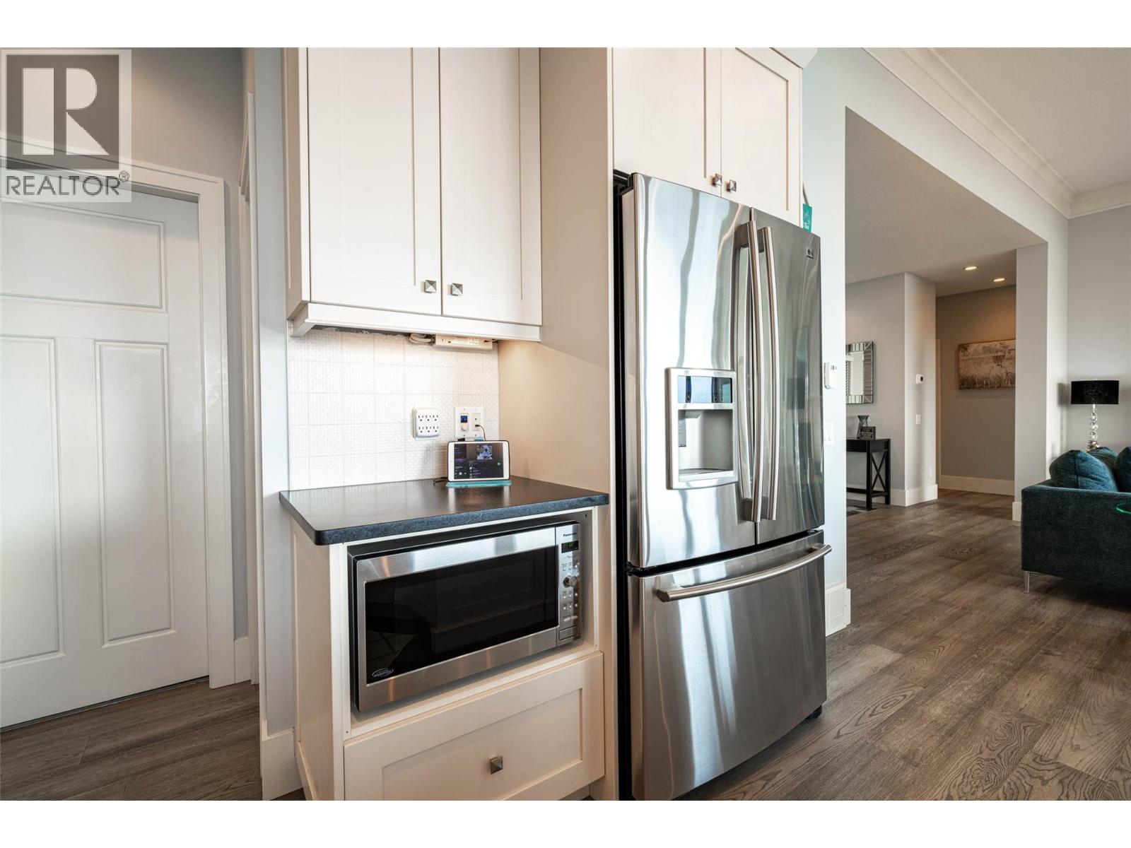 6905 Foothills Drive, Vernon