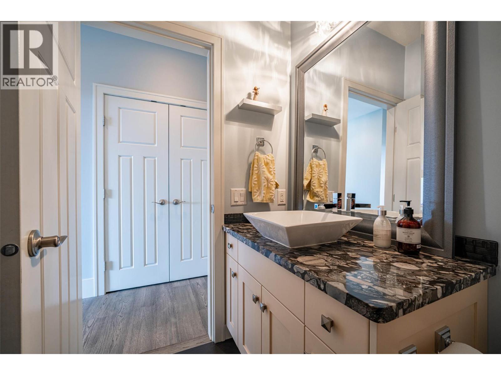 6905 Foothills Drive, Vernon