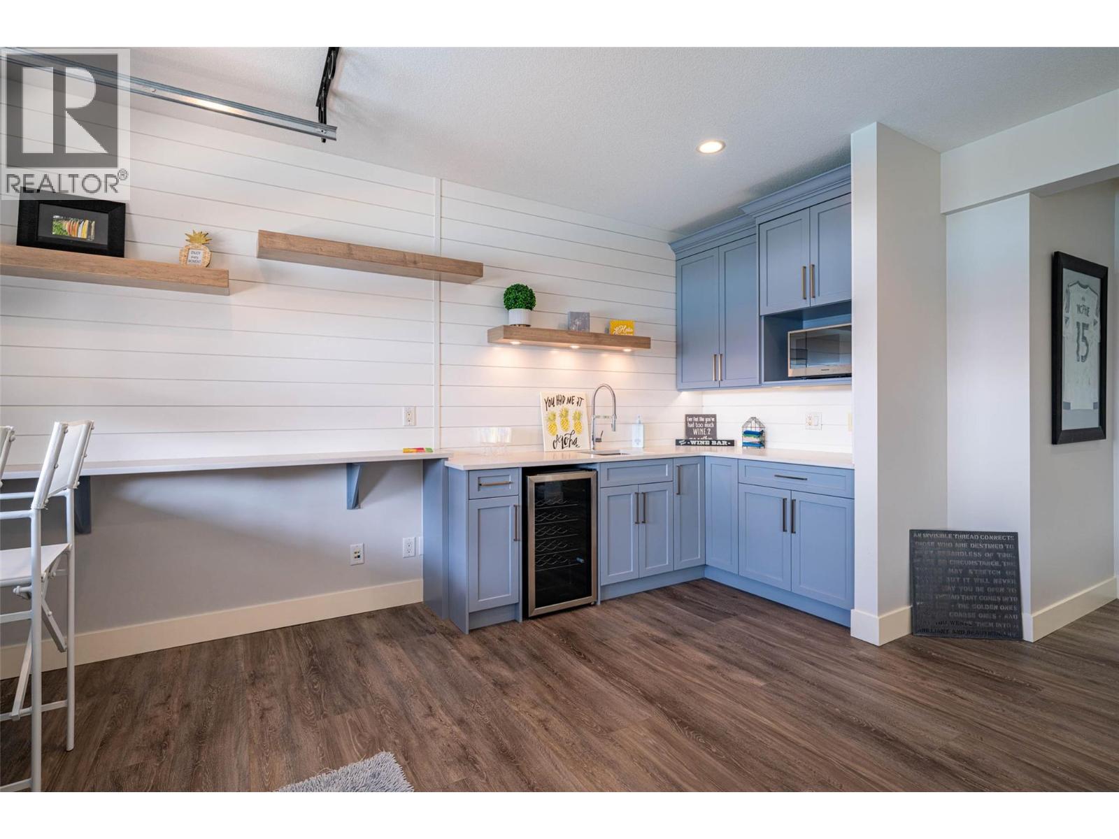 6905 Foothills Drive, Vernon