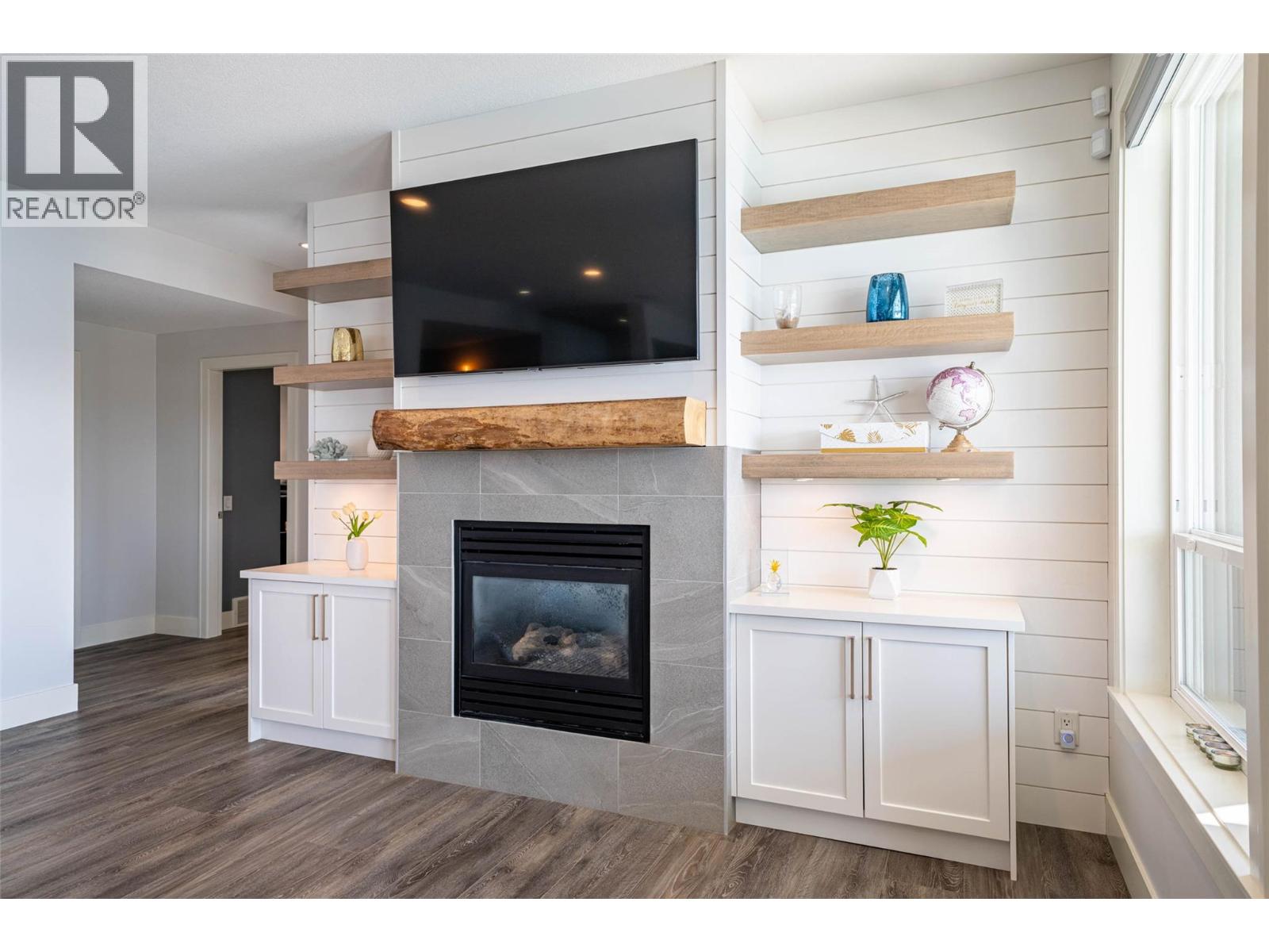 6905 Foothills Drive, Vernon