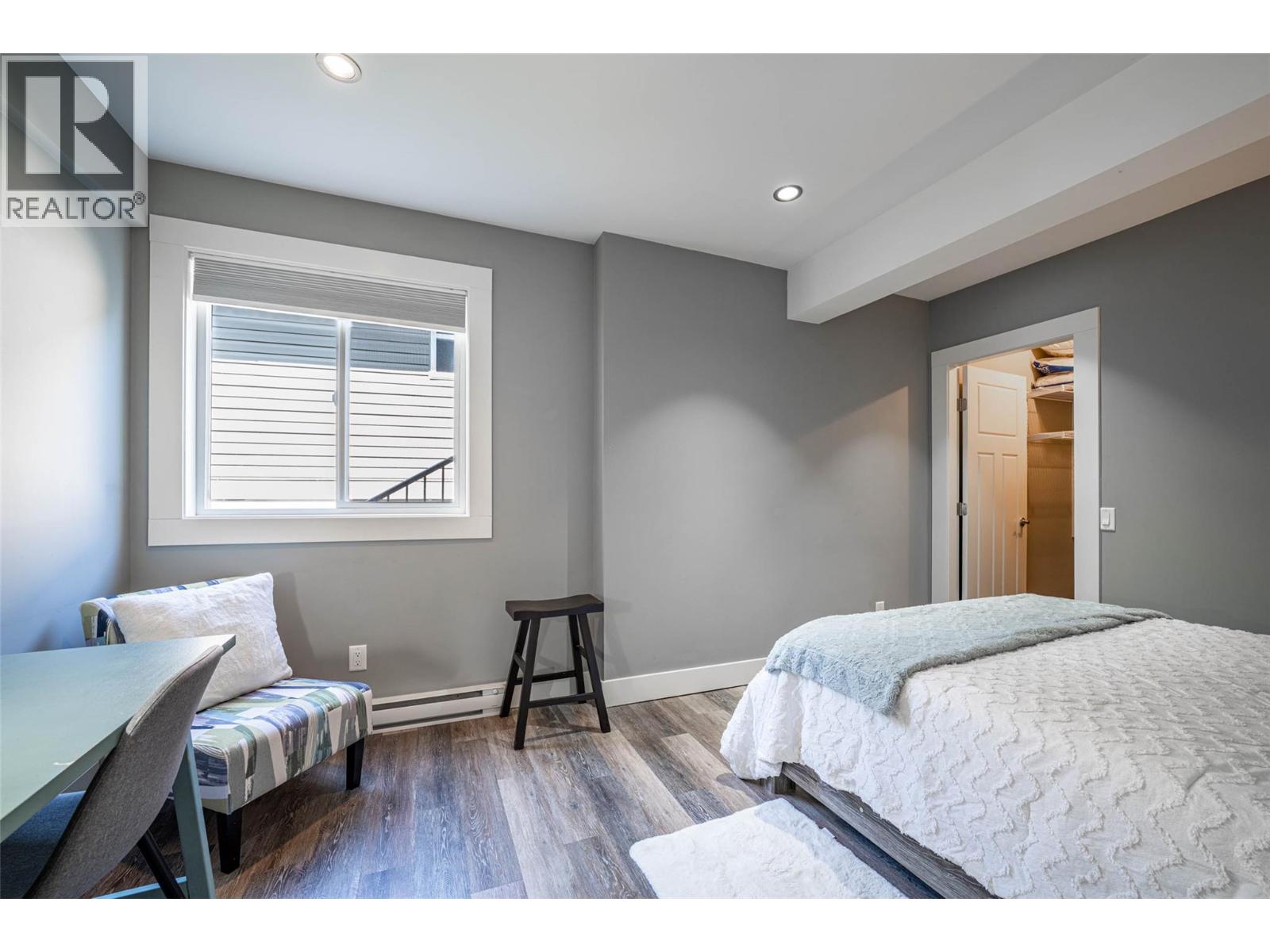 6905 Foothills Drive, Vernon