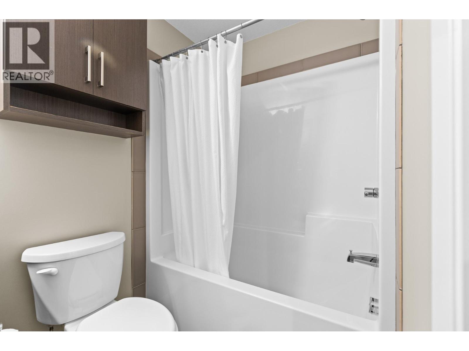 #430 925 Leon Avenue - 18