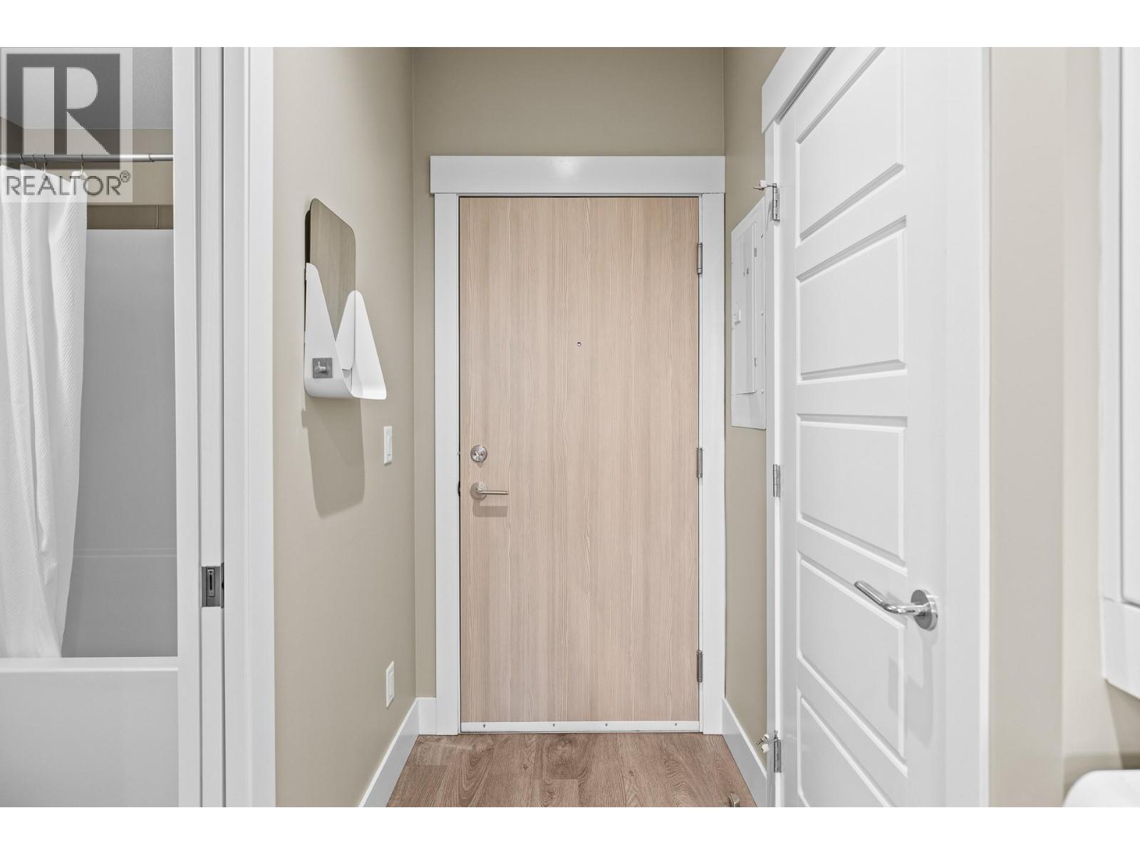 #430 925 Leon Avenue - 21