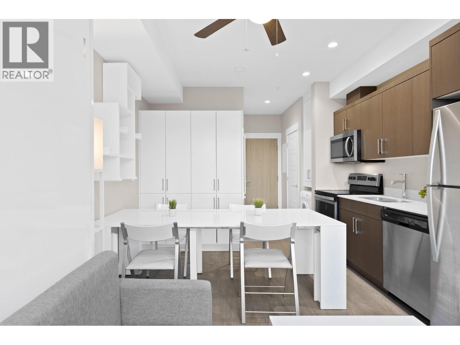 #430 925 Leon Avenue - 24
