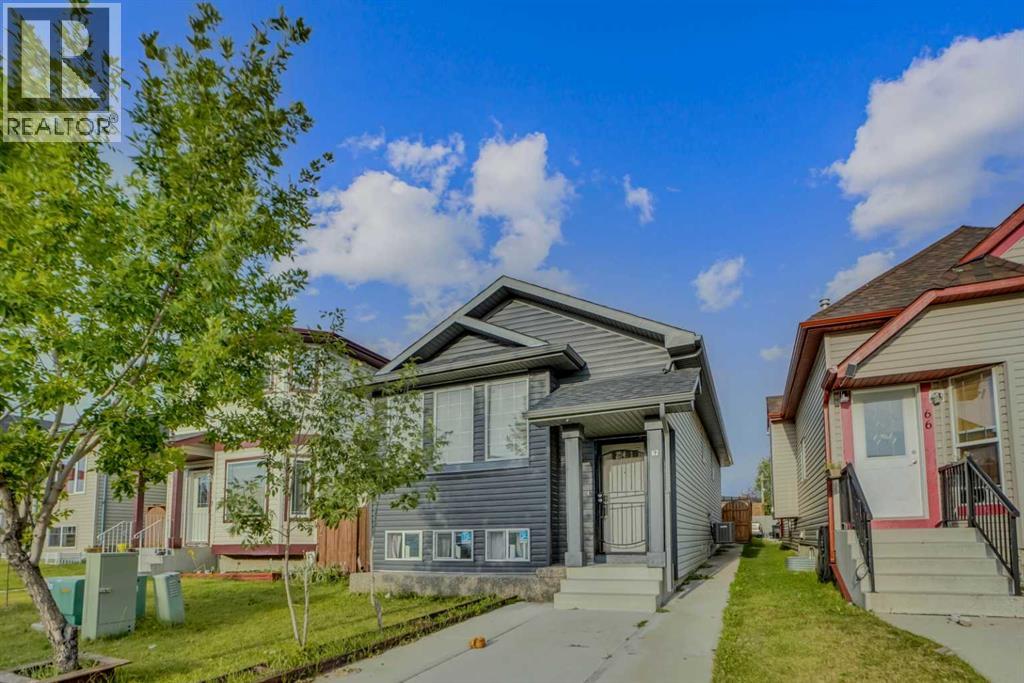 Single Family House Bi-level for Sale in  Taracove Estate Drive NE Taradale Calgary 