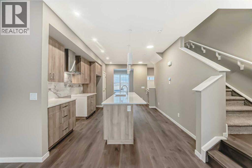 Single Family House for Sale in  Hotchkiss Drive SE Hotchkiss Calgary 