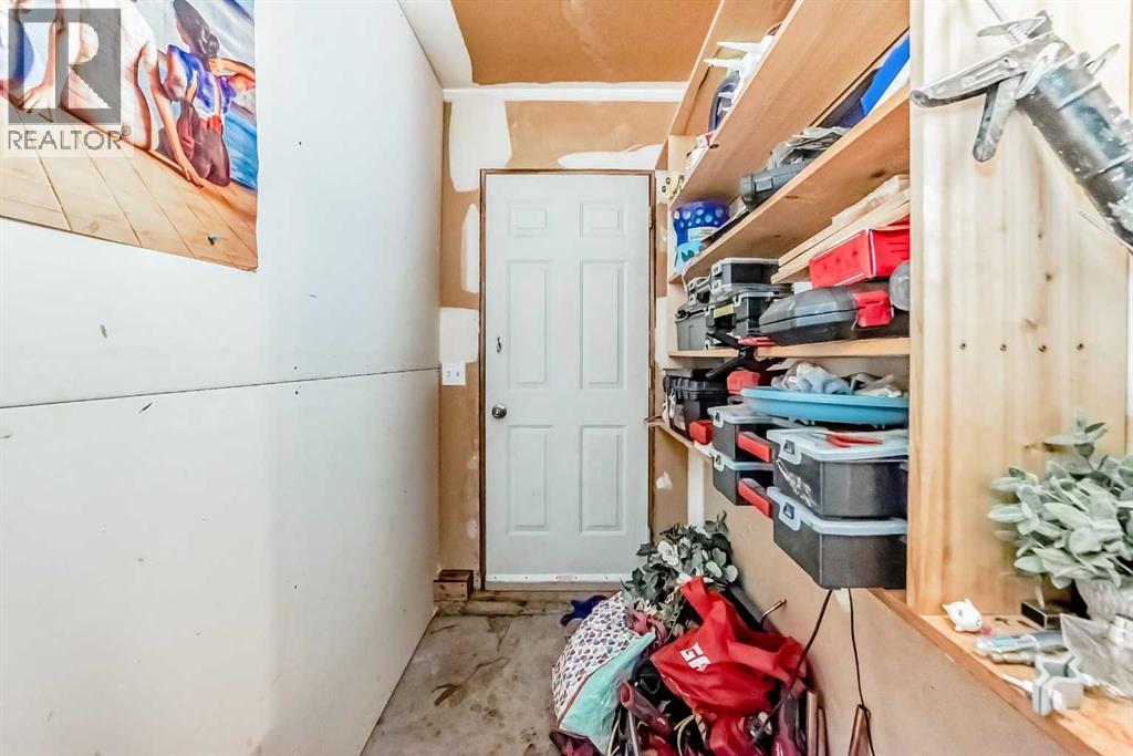 Single Family House for Sale in  Macewan Drive NW MacEwan Glen Calgary 