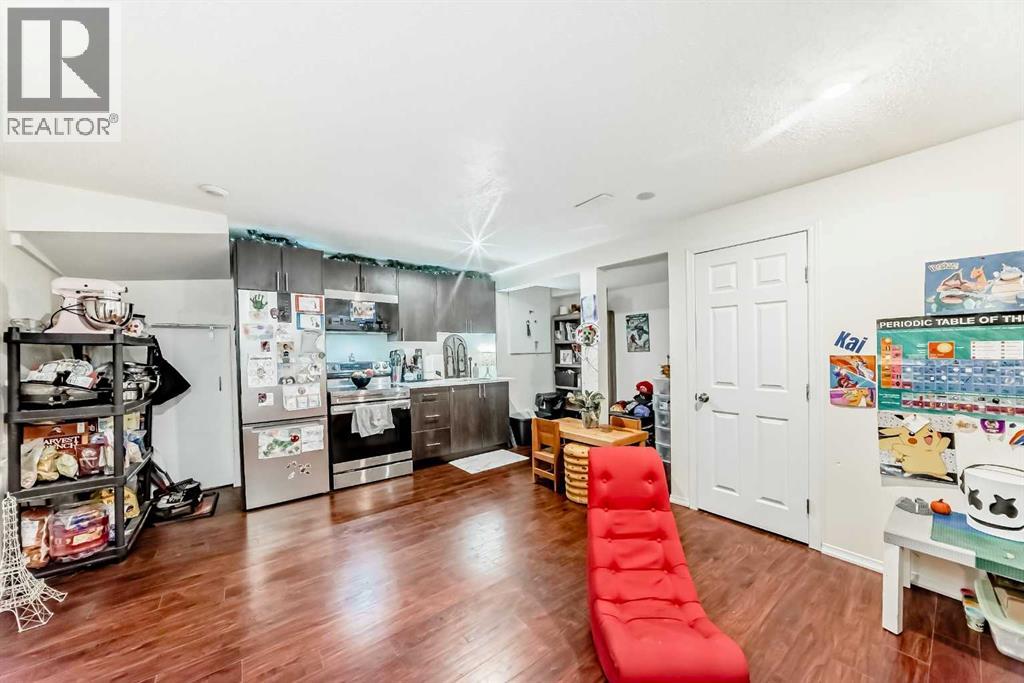 Single Family House for Sale in  Macewan Drive NW MacEwan Glen Calgary 