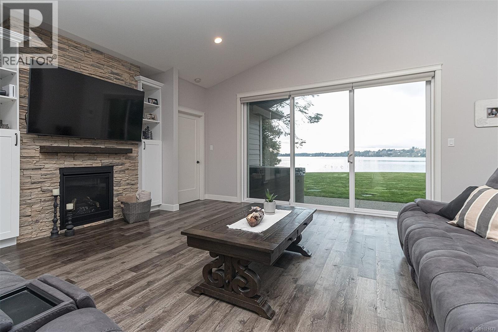 1996 Glenidle Rd, Sooke