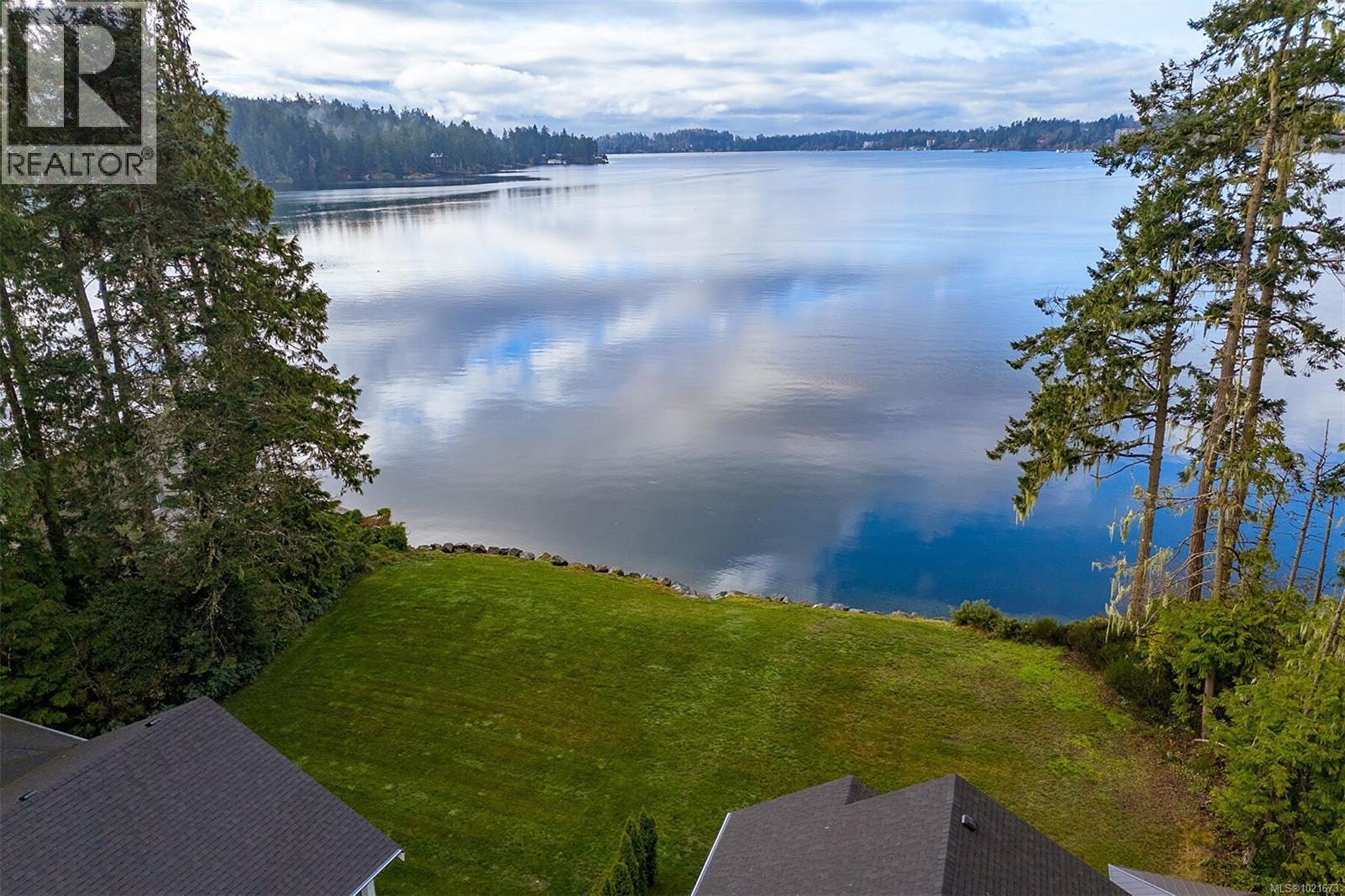 1996 Glenidle Rd, Sooke